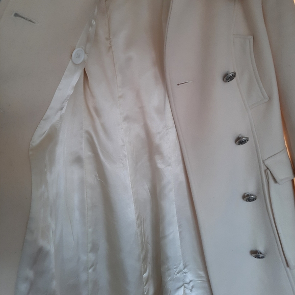 Stunning Bebe Belted Wool Coat with Rabbit Fur Collar - Picture 9 of 13